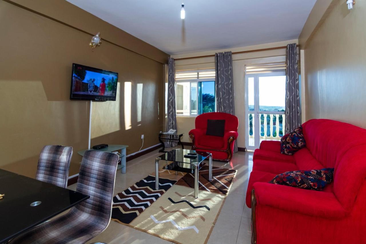 Karibu Bb Suites Entebbe Buitenkant foto